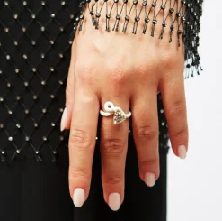 Bubblegum Pink Baby Vine Ring with Amethyst