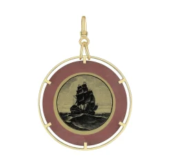 Passing Chips in the Night Pendant in Yellow Gold