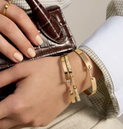 Under the Stars Bangle in Yellow Gold